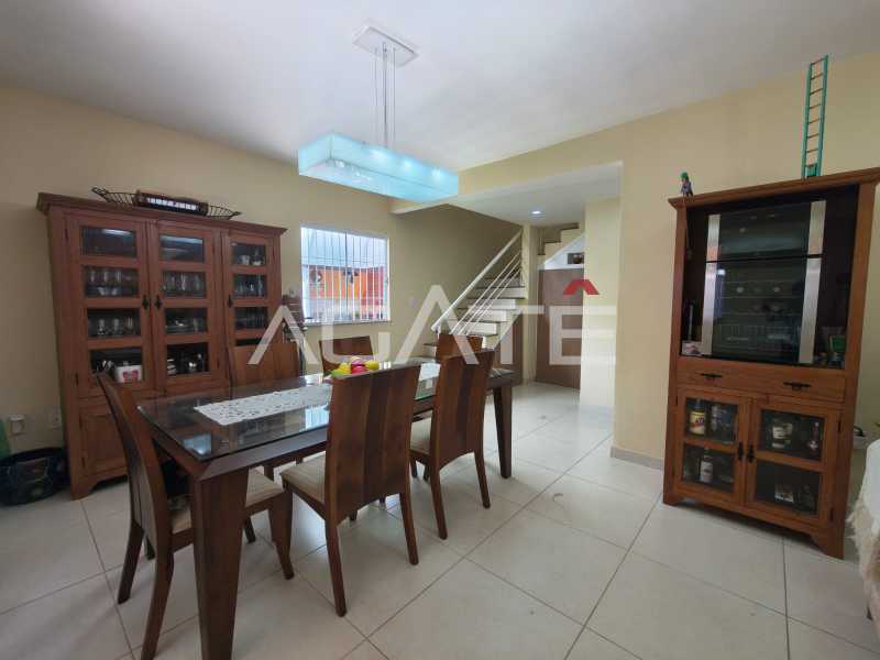 Conheça Casa 3 qtos Itaipu do imóvel - Agatê Imóveis vende excelente casa duplex - Itaipu, Niterói por R$ 900 mil reais. - HTCA30449 - 21 Casa 3 qtos Itaipu - 21