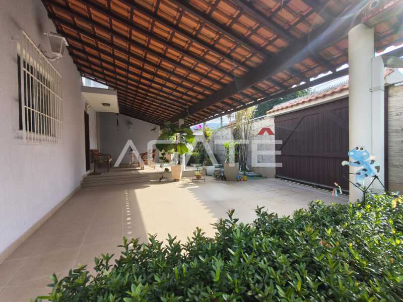 Conheça Casa 3 qtos Itaipu do imóvel - Agatê Imóveis vende excelente casa duplex - Itaipu, Niterói por R$ 900 mil reais. - HTCA30449 - 14 Casa 3 qtos Itaipu - 14