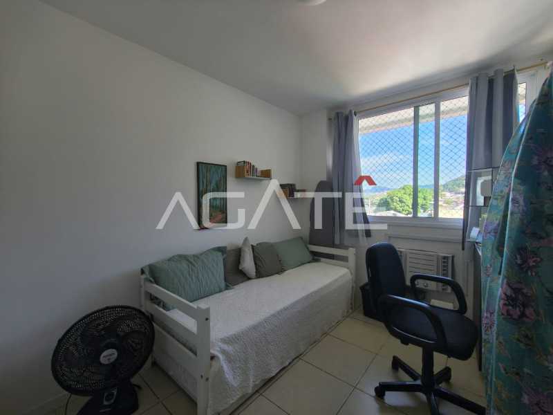 Agatê Imóveis vende apartamento 2 quartos de 104 m² por 630 mil reais - Itaipu - Niterói - RJ. - HTAP20061