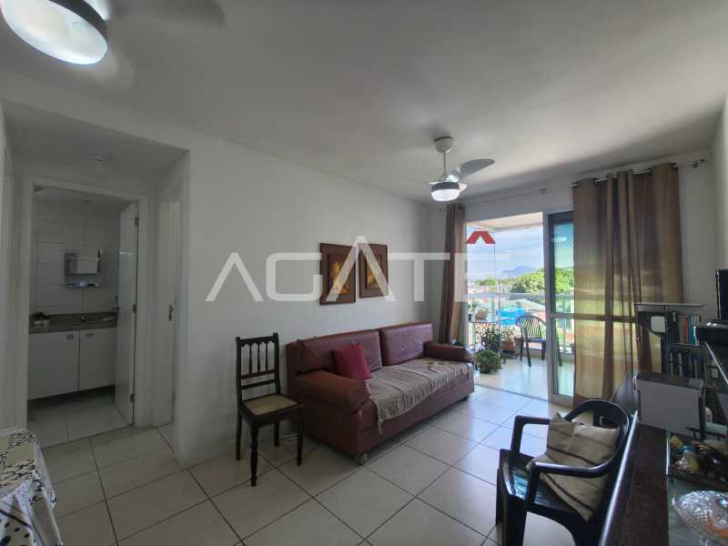 Agatê Imóveis vende apartamento 2 quartos de 104 m² por 630 mil reais - Itaipu - Niterói - RJ. - HTAP20061