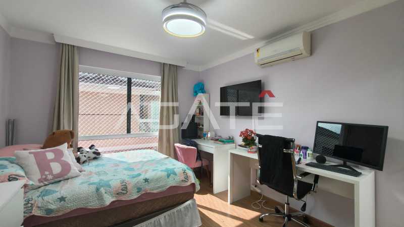 Condomínio Condomínio Sophia Oceânica - Agatê Imóveis vende excelente Casa em Condomínio - Itaipu - Niterói/RJ por R$ 770.000,00 - HTCN30181