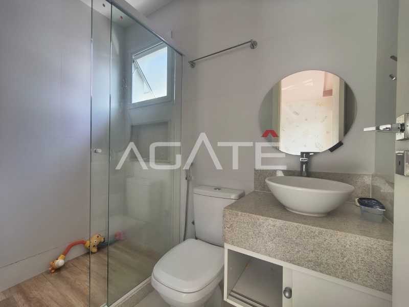 Conheça Casa 4 suítes Condomínio do imóvel - Agatê Imóveis vende Casa em Condomínio de 177m² por R 1.350.000,00 Itaipu - Niterói - RJ. - HTCN40140 - 35 Casa 4 suítes Condomínio - 35