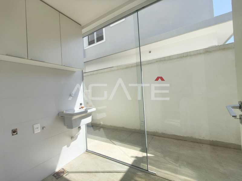 Conheça Casa 4 suítes Condomínio do imóvel - Agatê Imóveis vende Casa em Condomínio de 177m² por R 1.350.000,00 Itaipu - Niterói - RJ. - HTCN40140 - 17 Casa 4 suítes Condomínio - 17