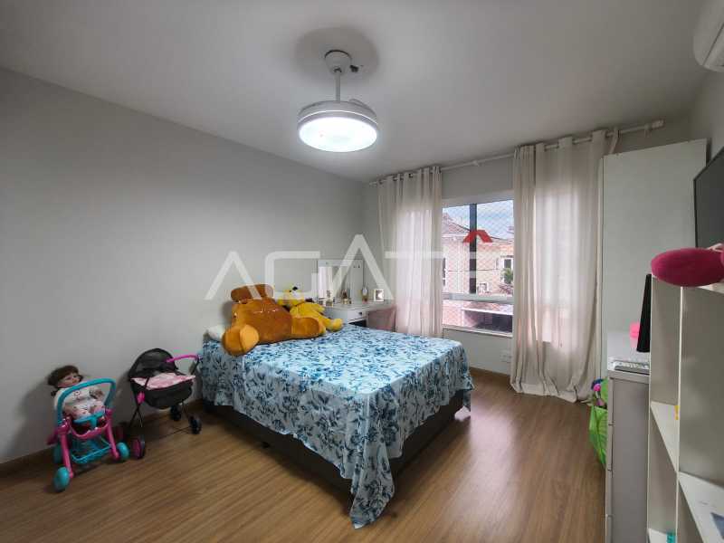 Condomínio Condomínio Sophia Oceânica - Agatê Imóveis vende excelente Casa em Condomínio - Itaipu - Niterói/RJ por R$ 750.000,00 - HTCN30182