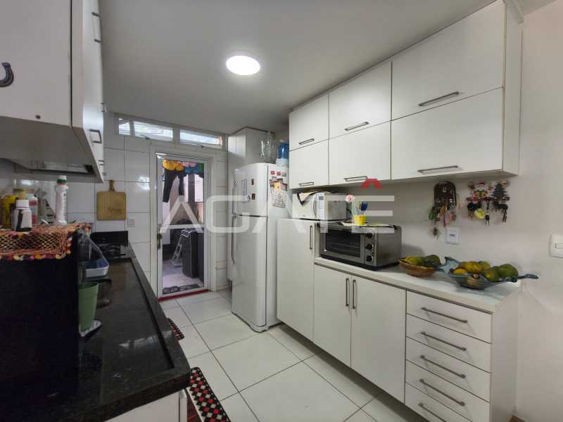 Condomínio Condomínio Sophia Oceânica - Agatê Imóveis vende excelente Casa em Condomínio - Itaipu - Niterói/RJ por R$ 750.000,00 - HTCN30182