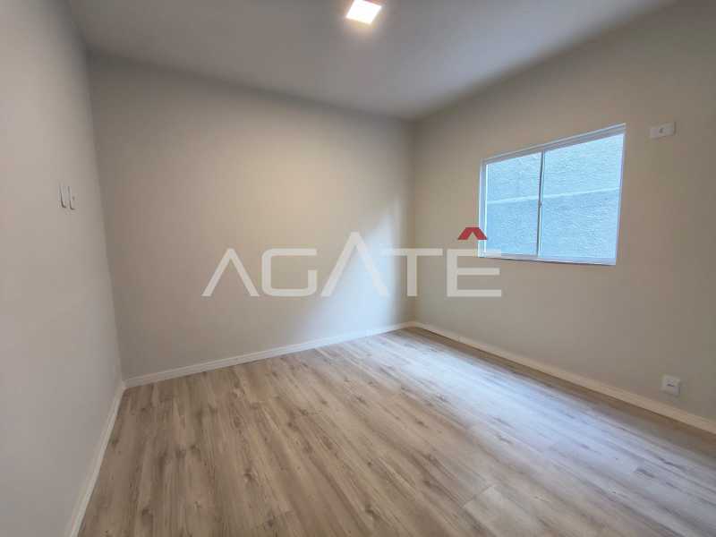 Agatê Imóveis vende linda casa duplex com 120m² - Serra Grande - Itaipu - Niterói/RJ por R$ 599.000,00 - HTCA30451