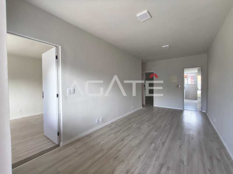 Agatê Imóveis vende linda casa duplex com 120m² - Serra Grande - Itaipu - Niterói/RJ por R$ 599.000,00 - HTCA30451