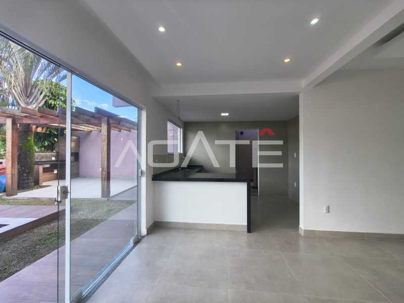 Agatê Imóveis vende excelente casa duplex - Itaipu, Niterói por R$ 1.100.000 mil reais. - HTCA40224