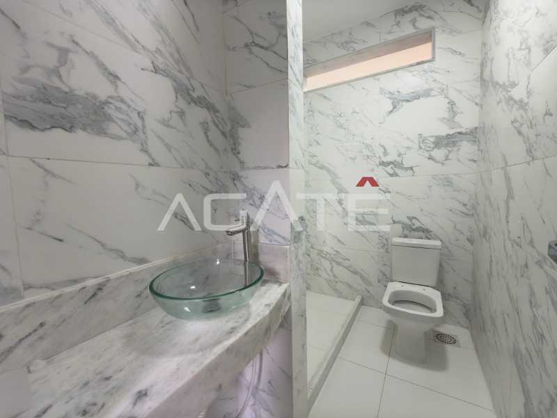 Agatê Imóveis vende excelente casa duplex - Itaipu, Niterói por R$ 1.100.000 mil reais. - HTCA40224