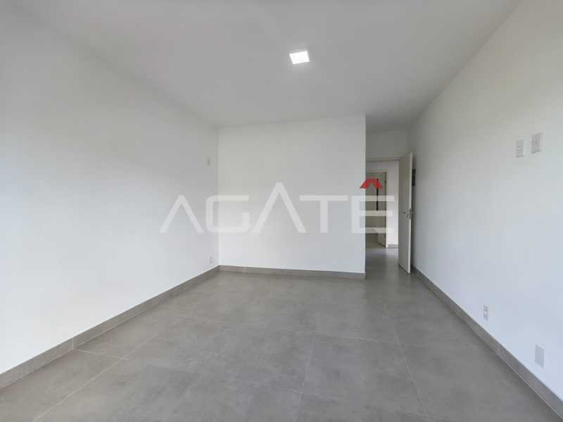 Agatê Imóveis vende excelente casa duplex - Itaipu, Niterói por R$ 1.100.000 mil reais. - HTCA40224