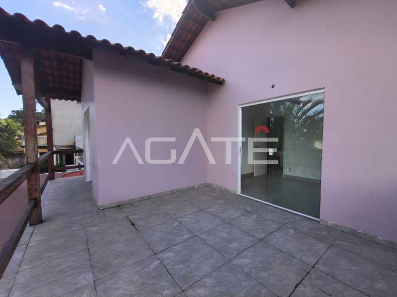 Agatê Imóveis vende excelente casa duplex - Itaipu, Niterói por R$ 1.100.000 mil reais. - HTCA40224