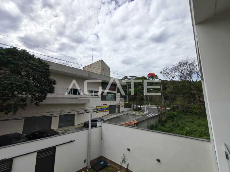 Conheça Casa 4 qtos Itaipu do imóvel - Agatê Imóveis vende excelente casa duplex de 1ª locação - Itaipu, Niterói por R$ 890.000 mil reais. - HTCA40225 - 40 Casa 4 qtos Itaipu - 40