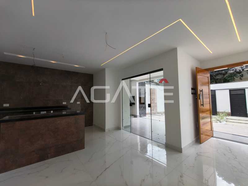 Conheça Casa 4 qtos Itaipu do imóvel - Agatê Imóveis vende excelente casa duplex de 1ª locação - Itaipu, Niterói por R$ 890.000 mil reais. - HTCA40225 - 15 Casa 4 qtos Itaipu - 15