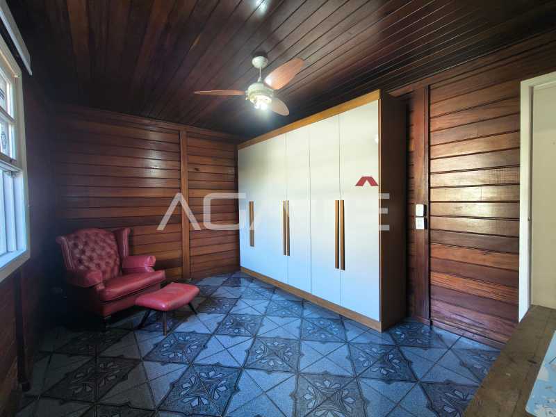 Agatê Imóveis vende linda casa linear de 3 quartos por R$ 1.650.000 - Camboinhas - Niterói/RJ. - HTCA30452