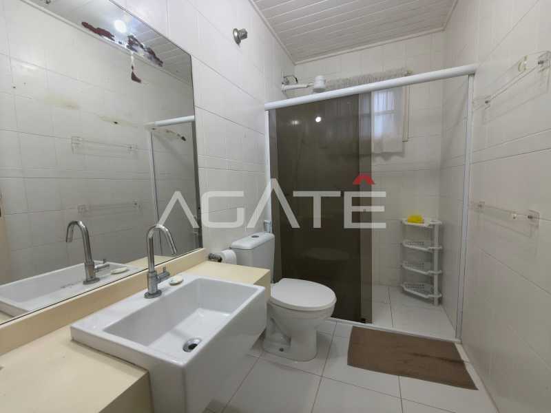 Agatê Imóveis vende linda casa linear de 3 quartos por R$ 1.650.000 - Camboinhas - Niterói/RJ. - HTCA30452