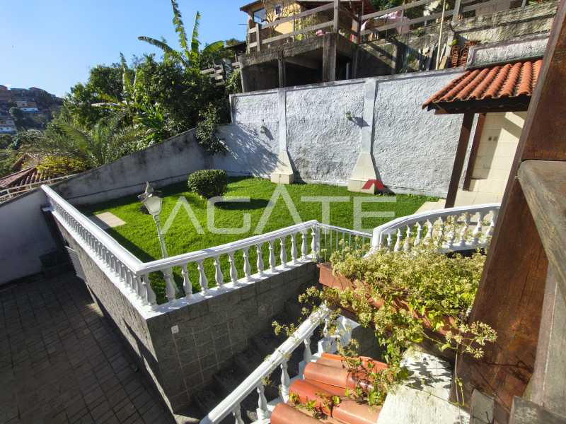 Condomínio Monan Grande - Agatê Imóveis vende belíssima residência em condomínio alto luxo - Badu, Niterói, RJ por R$ 900.000,00 - HTCN30184