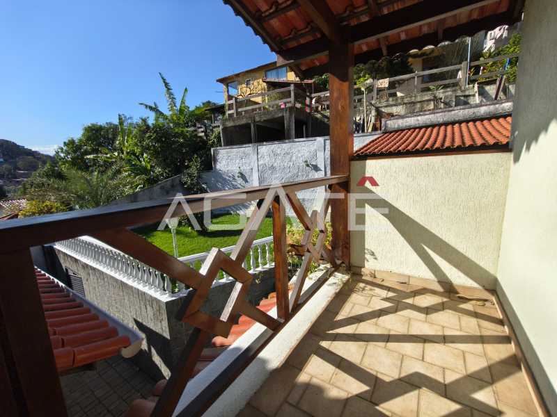 Condomínio Monan Grande - Agatê Imóveis vende belíssima residência em condomínio alto luxo - Badu, Niterói, RJ por R$ 900.000,00 - HTCN30184