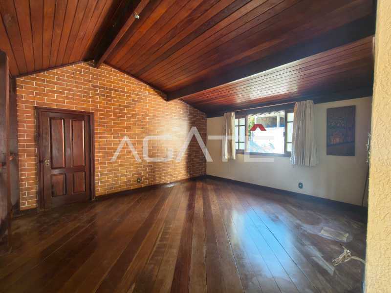 Condomínio Monan Grande - Agatê Imóveis vende belíssima residência em condomínio alto luxo - Badu, Niterói, RJ por R$ 900.000,00 - HTCN30184