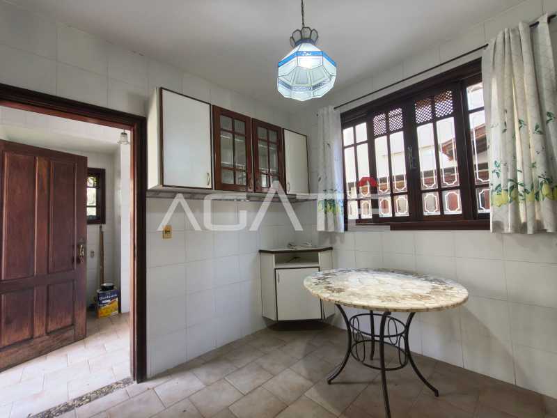 Condomínio Monan Grande - Agatê Imóveis vende belíssima residência em condomínio alto luxo - Badu, Niterói, RJ por R$ 900.000,00 - HTCN30184