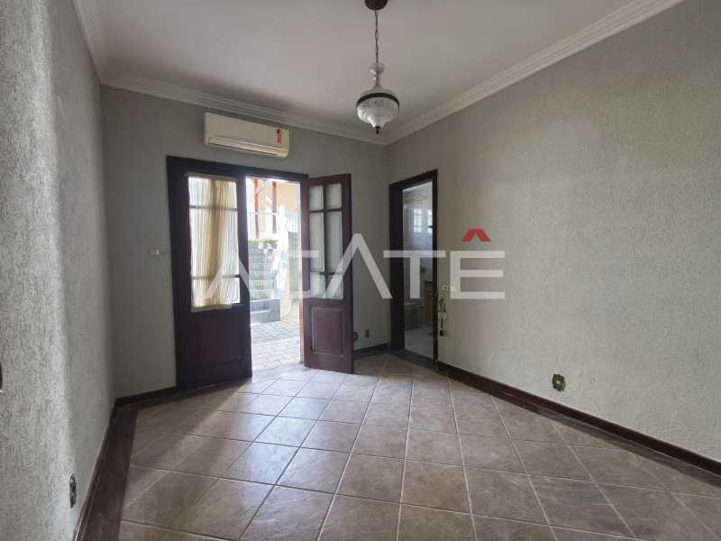 Condomínio Monan Grande - Agatê Imóveis vende belíssima residência em condomínio alto luxo - Badu, Niterói, RJ por R$ 900.000,00 - HTCN30184