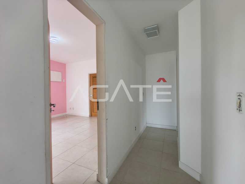Casa em Condomínio 5 quartos à venda Niterói,RJ Camboinhas - R$ 1.990.000 - HTCN50030
