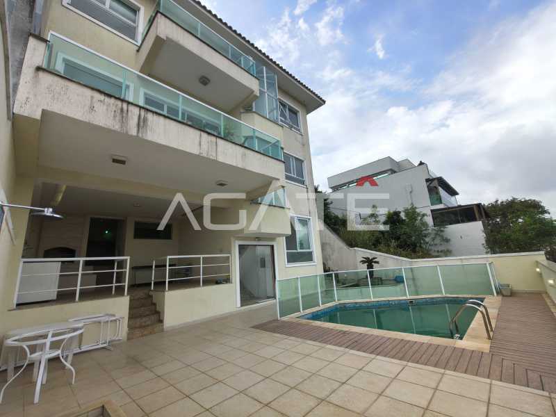 Casa em Condomínio 5 quartos à venda Niterói,RJ Camboinhas - R$ 1.990.000 - HTCN50030