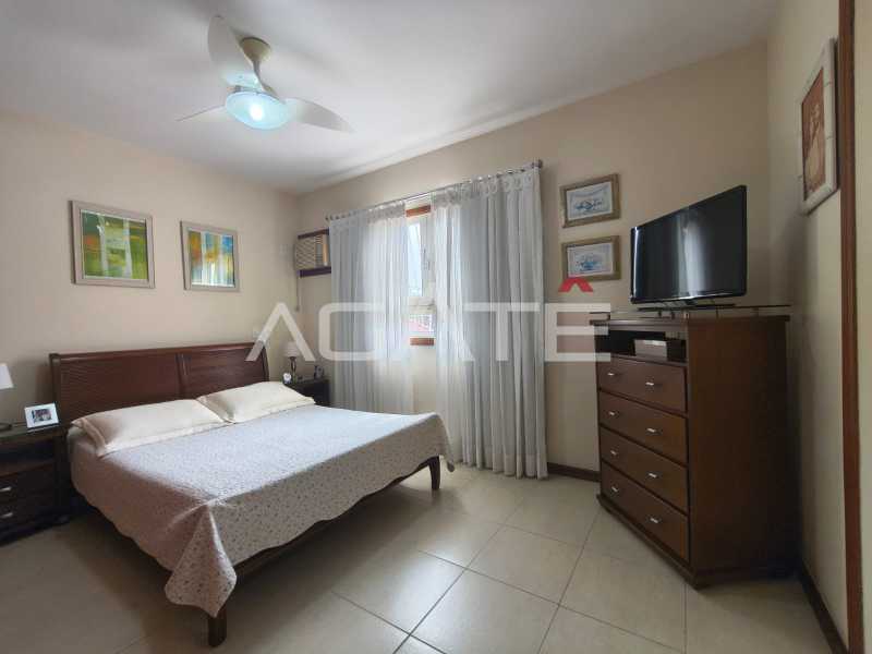 Condomínio Colinazul. - Agatê Imóveis vende excelente casa 3 quartos em Condomínio - Itaipu - Niterói/RJ por R$ 1.160.000,00 reais. - HTCN30185