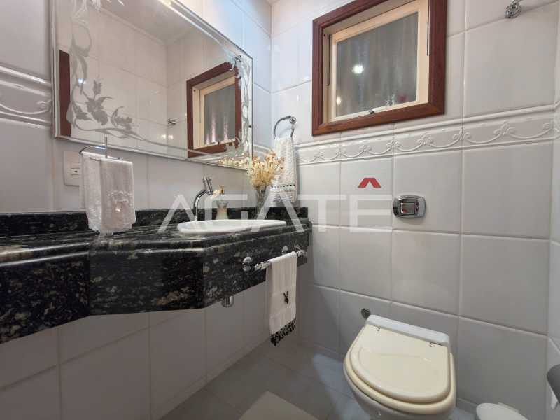 Condomínio Colinazul. - Agatê Imóveis vende excelente casa 3 quartos em Condomínio - Itaipu - Niterói/RJ por R$ 1.160.000,00 reais. - HTCN30185