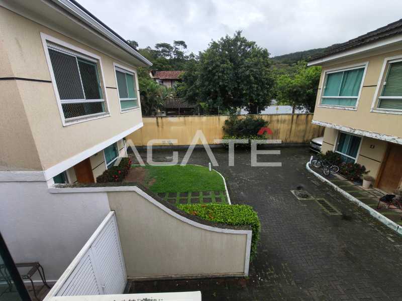 Condomínio Condomínio Sophia Oceânica - Agatê Imóveis vende SUPER OPORTUNIDADE Casa em Condomínio - Itaipu - Niterói/RJ por R$ 715.000,00 - HTCN30186