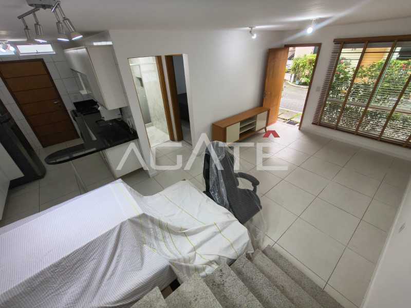 Condomínio Condomínio Sophia Oceânica - Agatê Imóveis vende SUPER OPORTUNIDADE Casa em Condomínio - Itaipu - Niterói/RJ por R$ 715.000,00 - HTCN30186