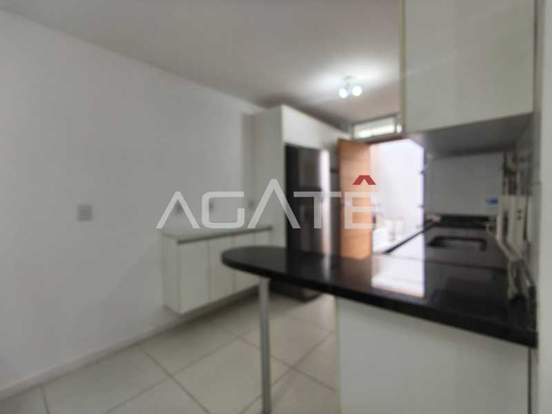 Condomínio Condomínio Sophia Oceânica - Agatê Imóveis vende SUPER OPORTUNIDADE Casa em Condomínio - Itaipu - Niterói/RJ por R$ 715.000,00 - HTCN30186