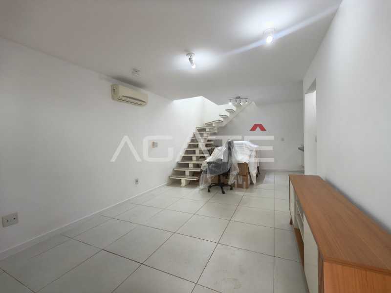 Condomínio Condomínio Sophia Oceânica - Agatê Imóveis vende SUPER OPORTUNIDADE Casa em Condomínio - Itaipu - Niterói/RJ por R$ 715.000,00 - HTCN30186