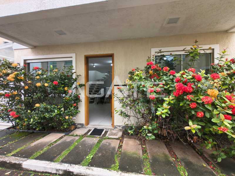 Condomínio Condomínio Sophia Oceânica - Agatê Imóveis vende SUPER OPORTUNIDADE Casa em Condomínio - Itaipu - Niterói/RJ por R$ 715.000,00 - HTCN30186