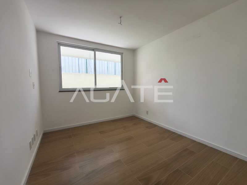Condomínio Residencial Madri - Agatê Imóveis vende excelente apartamento garden de 2 quartos de 70 m² por 890 mil reais - Santo Antônio - Piratininga - Niterói - RJ. - HTAP20064