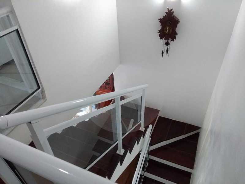 Conheça Casa 4 qtos Camboinhas do imóvel - Agatê Imóveis vende linda casa duplex por R$ 2.310.000,00 - Camboinhas, Niterói, RJ. - HTCA40112 - 18 Casa 4 qtos Camboinhas - 18