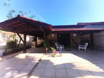 Agatê Imóveis vende Casa Linear de 156 m² Itaipu - Niterói por R$ 940 mil reais. - HTCA30232