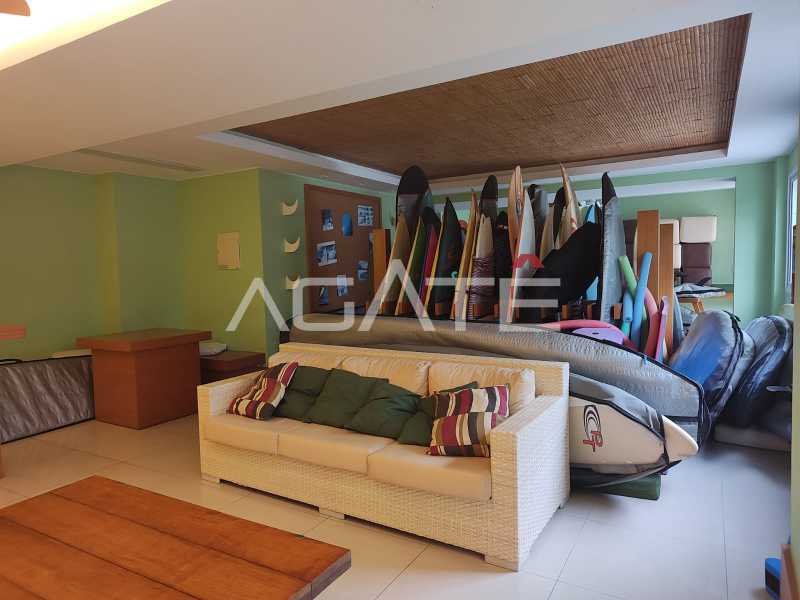 Conheça Apto 2 qtos Itacoatiara do imóvel - Agatê Imóveis vende Apartamento Padrão de 75m² Itacoatiara - Niterói por R 750 mil reais. - HTAP20035 - 33 Apto 2 qtos Itacoatiara - 33