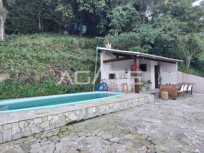 31 Casa 3 quartos Condomínio. - 31