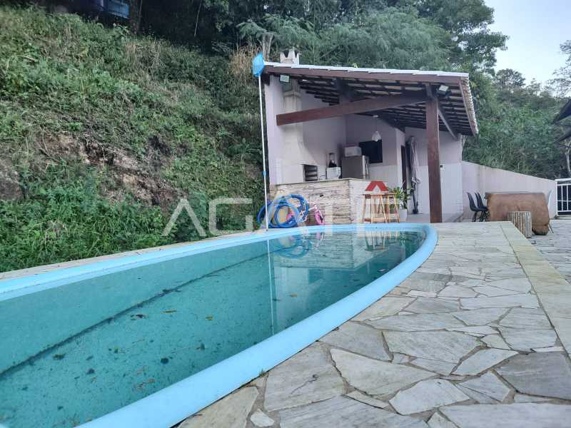 32 Casa 3 quartos Condomínio. - 32