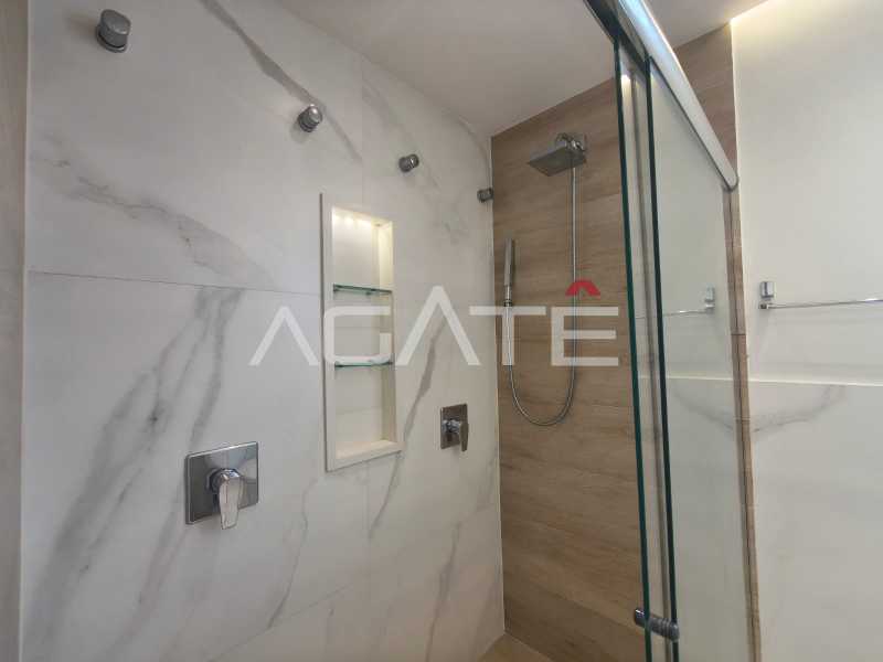 Conheça Triplex 4 qtos Itaipu do imóvel - Agatê Imóveis vende excelente casa triplex em rua fechada por R$ 1.140.000,00 - Itaipu - Niterói - Rj. - HTCN40085 - 46 Triplex 4 qtos Itaipu - 46