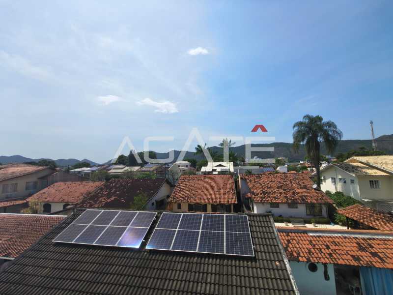 Conheça Triplex 4 qtos Itaipu do imóvel - Agatê Imóveis vende excelente casa triplex em rua fechada por R$ 1.140.000,00 - Itaipu - Niterói - Rj. - HTCN40085 - 22 Triplex 4 qtos Itaipu - 22