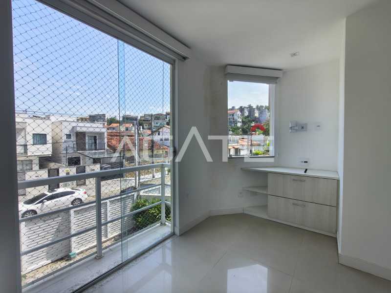 Conheça Triplex 4 qtos Itaipu do imóvel - Agatê Imóveis vende excelente casa triplex em rua fechada por R$ 1.140.000,00 - Itaipu - Niterói - Rj. - HTCN40085 - 27 Triplex 4 qtos Itaipu - 27