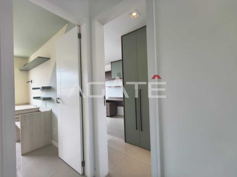 Conheça Triplex 4 qtos Itaipu do imóvel - Agatê Imóveis vende excelente casa triplex em rua fechada por R$ 1.140.000,00 - Itaipu - Niterói - Rj. - HTCN40085 - 18 Triplex 4 qtos Itaipu - 18