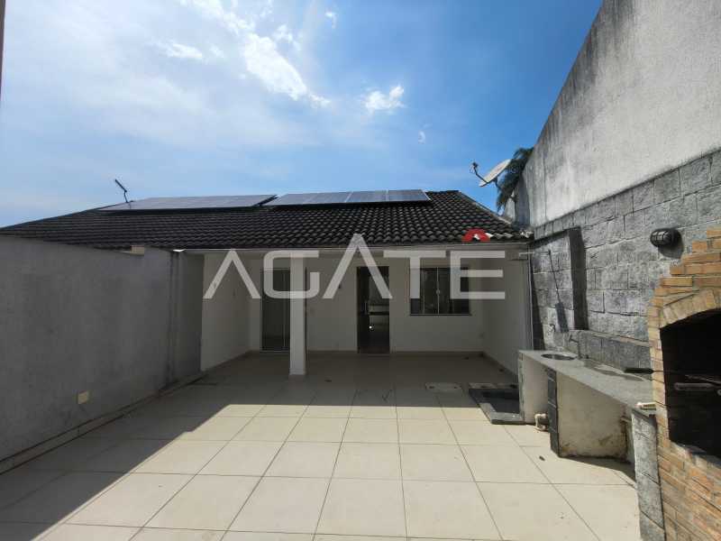 Conheça Triplex 4 qtos Itaipu do imóvel - Agatê Imóveis vende excelente casa triplex em rua fechada por R$ 1.140.000,00 - Itaipu - Niterói - Rj. - HTCN40085 - 10 Triplex 4 qtos Itaipu - 10