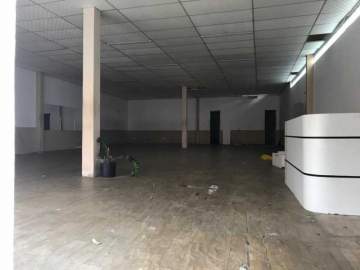 Imperdível - Imóvel em terreno 360m² com 4 kitinetes de 20m² cada uma e um galpão de 165m². - MCOMV1007