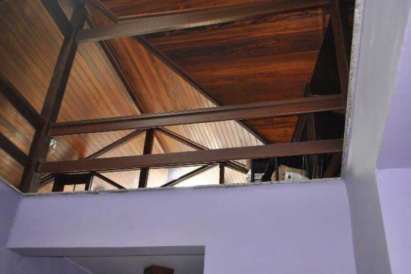 233610033026816 - 16