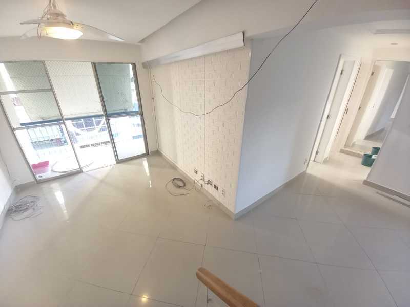 1745_G1652911217 - 2