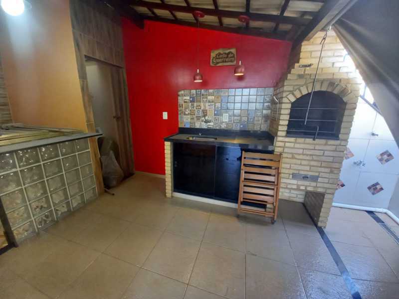 1745_G1652911220 - 6