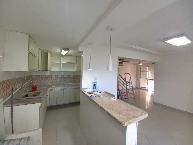 1745_G1652911237 - 10