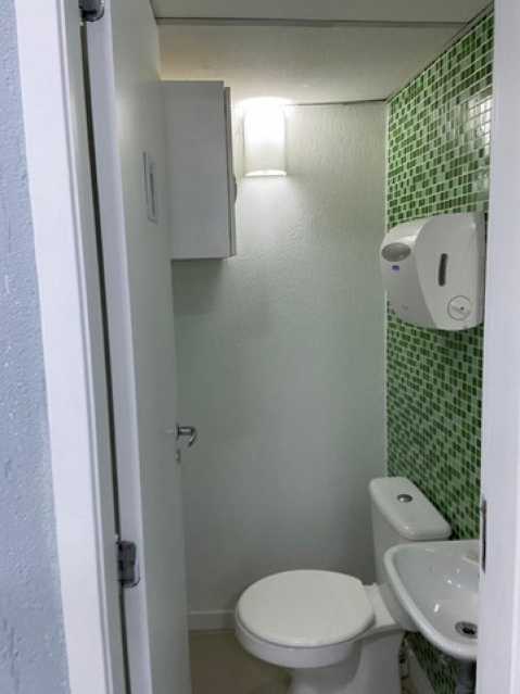 993223188643529 - 17